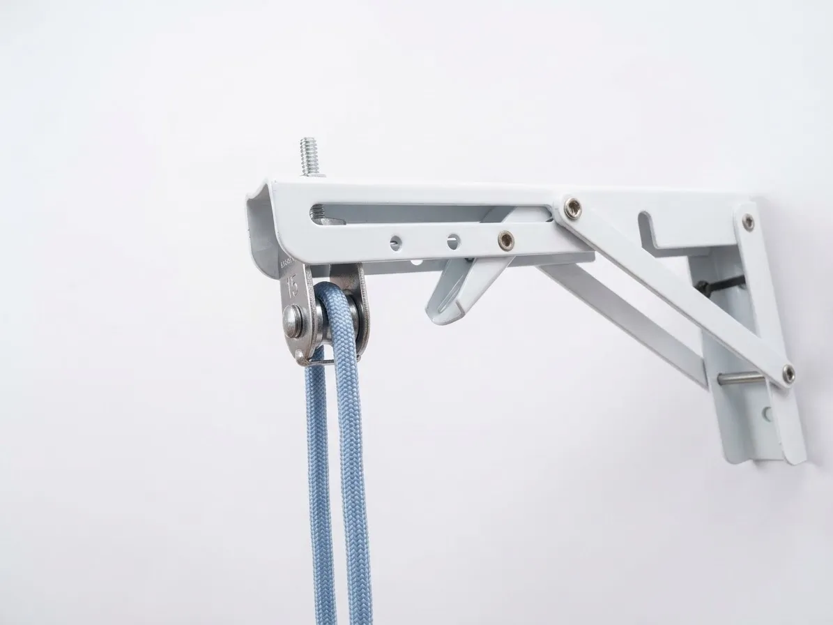 Pully wall